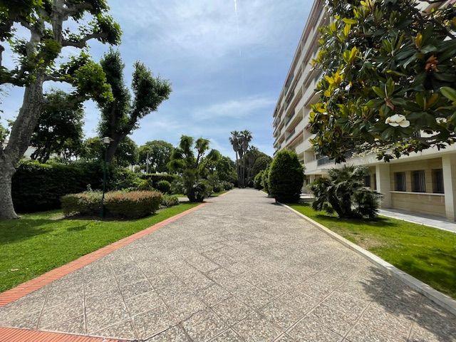 Appartement - 86 m² - 3 pièces