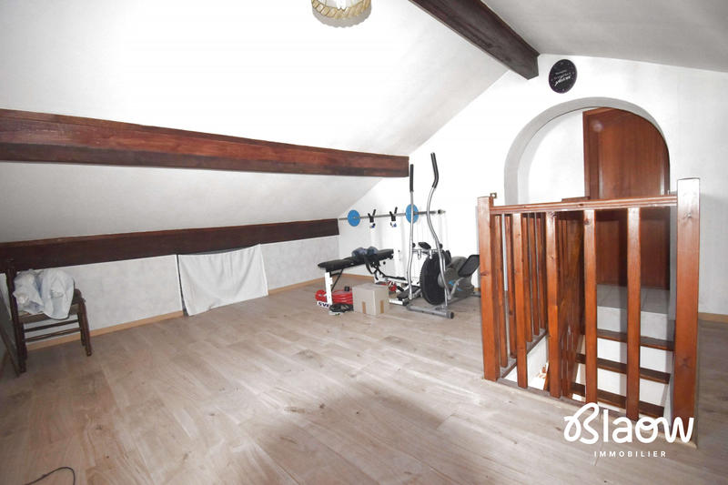 Maison - 95 m² - 5 pièces