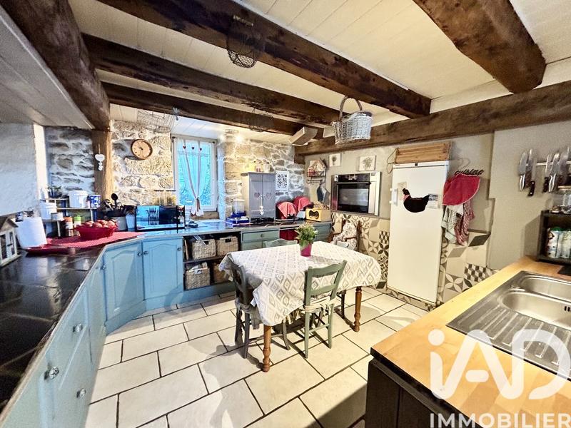 Maison - 143 m² - 5 pièces