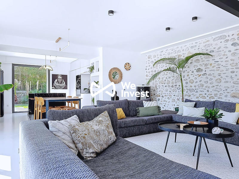 Maison - 180 m² - 6 pièces