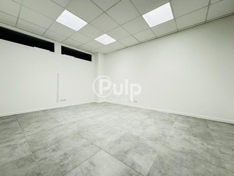 Bureau - 400 m²