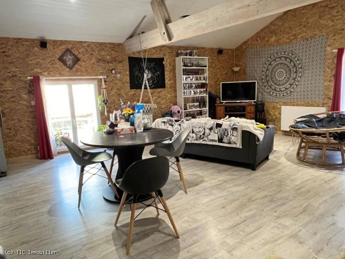 Propriété - 120 m² - 4 pièces