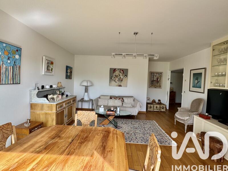 Appartement - 67 m² - 3 pièces