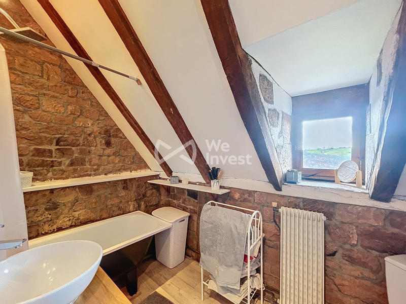 Maison - 189 m² - 12 pièces