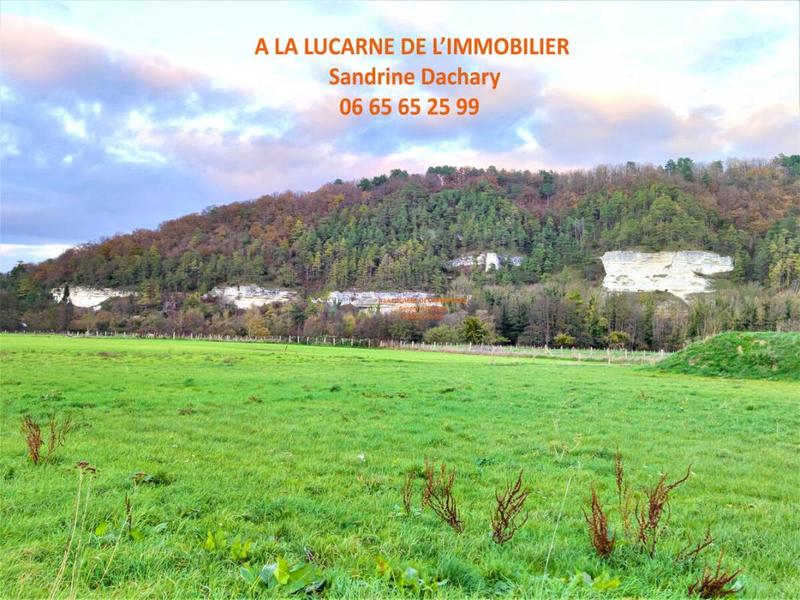Terrain constructible - 1 203 m²