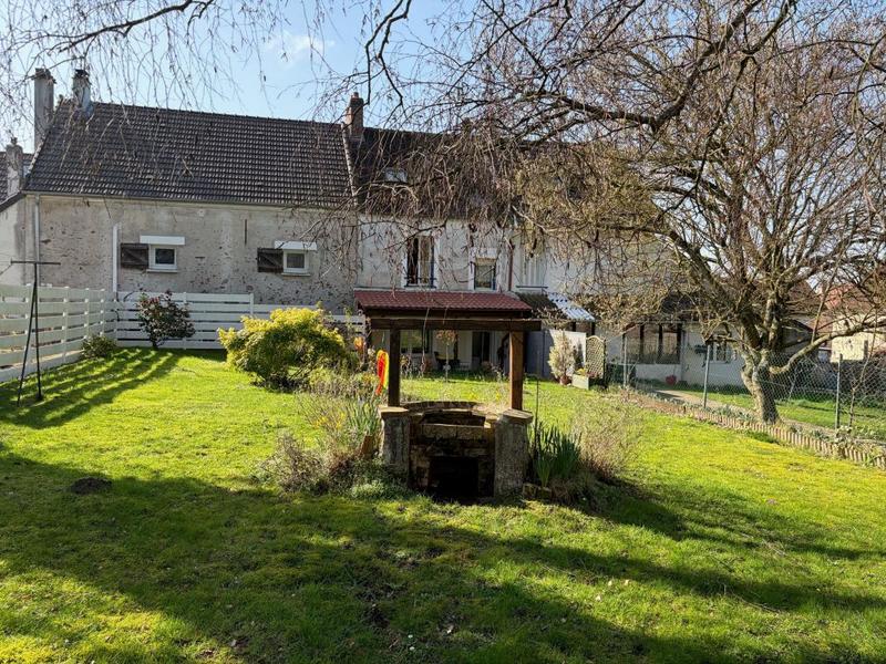 Maison - 95 m² - 4 pièces