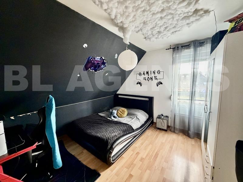 Maison - 125 m² - 5 pièces