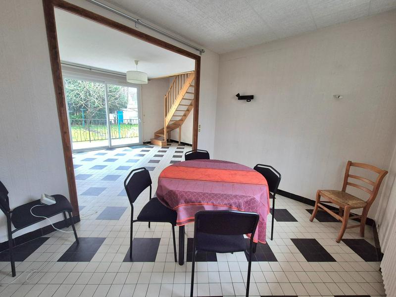 Maison - 77 m² - 5 pièces