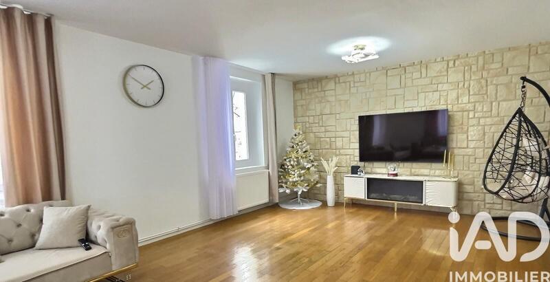 Appartement - 146 m² - 5 pièces