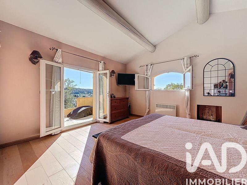 Maison - 112 m² - 4 pièces