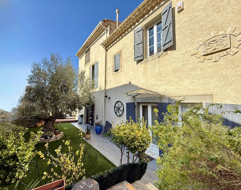 Maison bourgeoise - 290 m² - 7 pièces