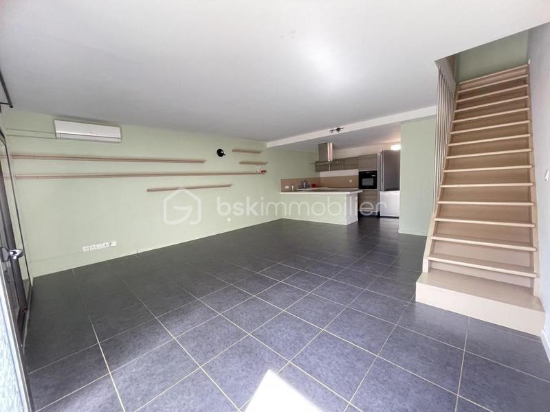 Maison de ville - 82 m² - 3 pièces