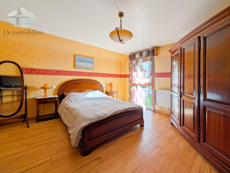 Maison - 143 m² - 7 pièces