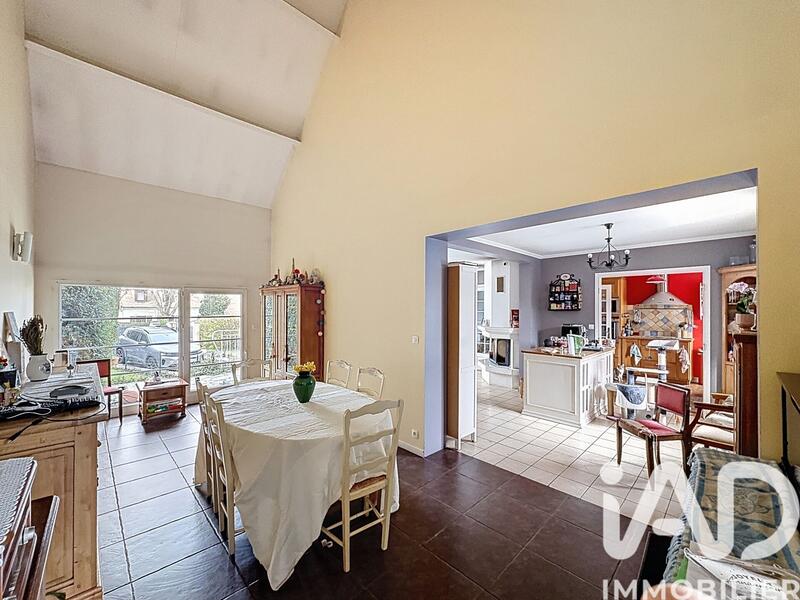 Maison - 155 m² - 7 pièces