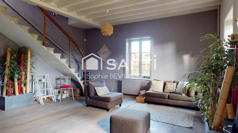 Maison - 388 m² - 10 pièces