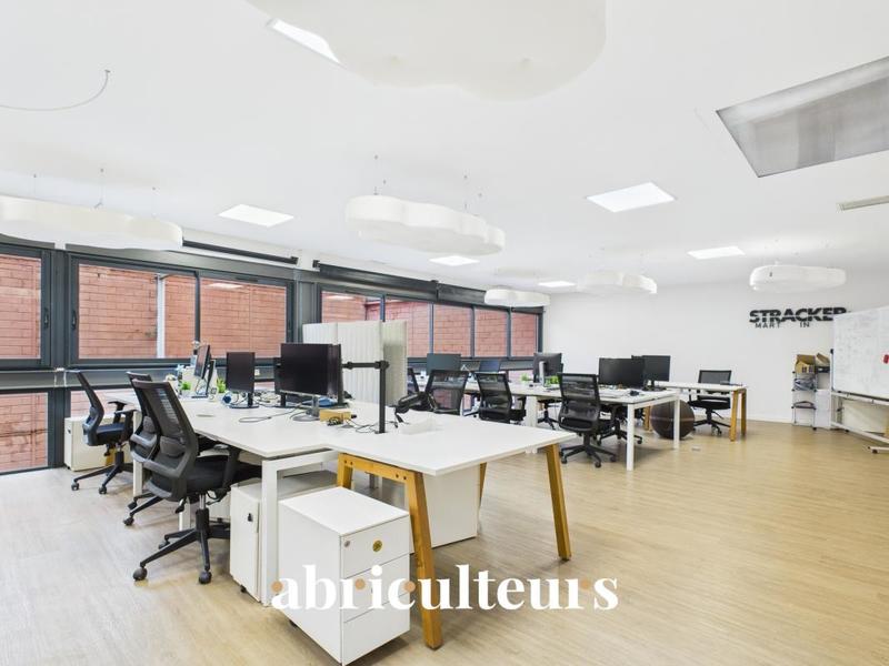 Bureau - 173 m²