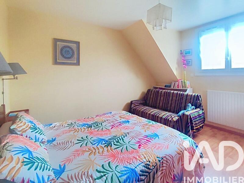 Maison - 106 m² - 6 pièces