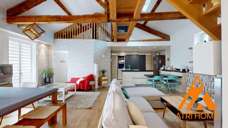 Appartement - 119 m² - 4 pièces