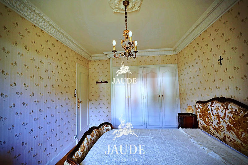 Maison - 169 m² - 6 pièces