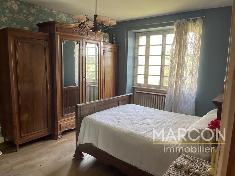Maison - 145 m² - 7 pièces