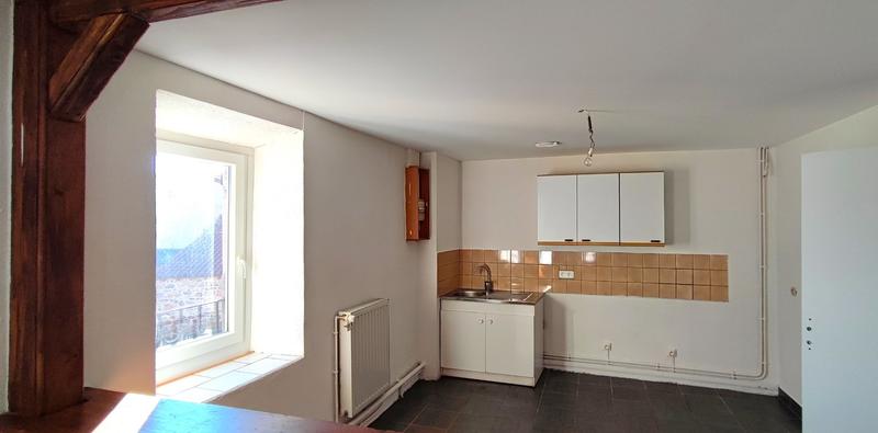 Maison - 197 m² - 8 pièces