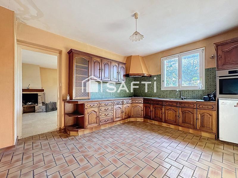 Maison - 160 m² - 9 pièces