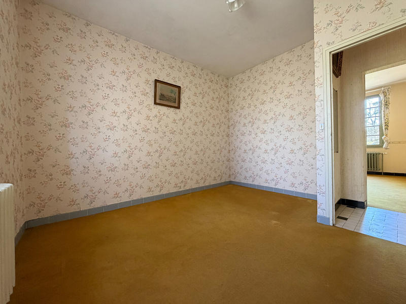 Maison - 94 m² - 6 pièces