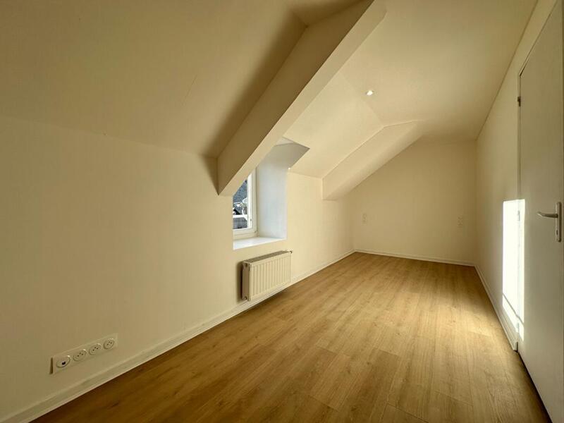 Maison en pierre - 78 m² - 3 pièces