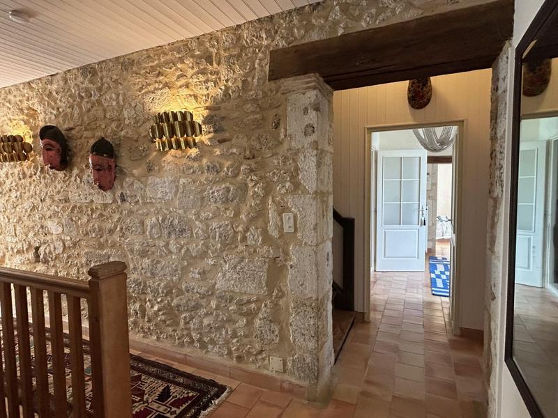 Maison ancienne - 200 m² - 9 pièces