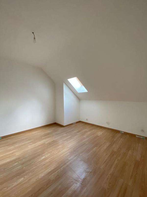 Maison - 118 m² - 4 pièces