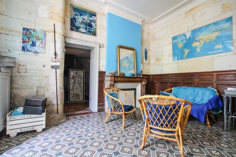 Maison - 500 m² - 18 pièces