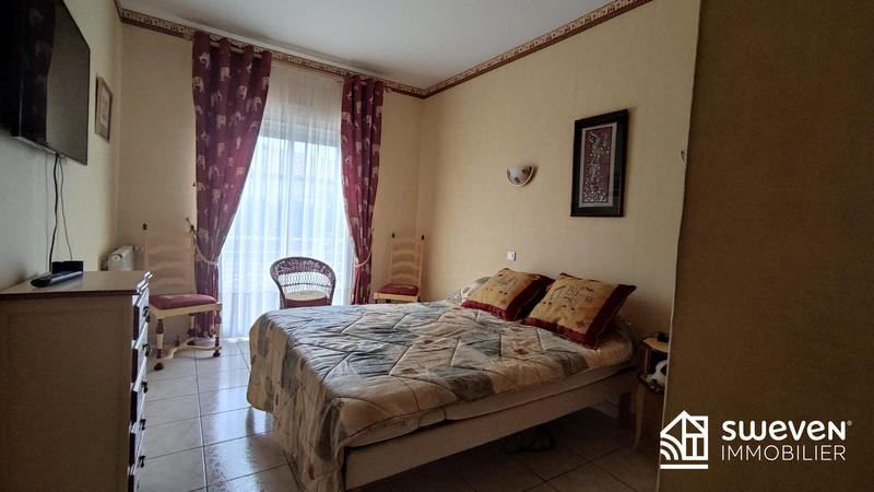 Maison - 167 m² - 6 pièces