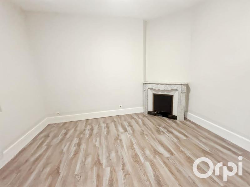 Immeuble - 902 m² - 11 pièces