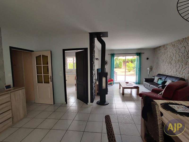 Maison - 103 m² - 4 pièces