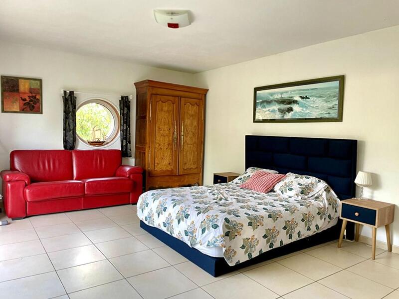 Maison - 97 m² - 5 pièces