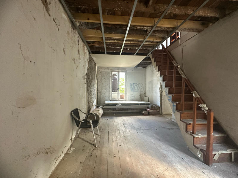 Maison - 95 m² - 5 pièces