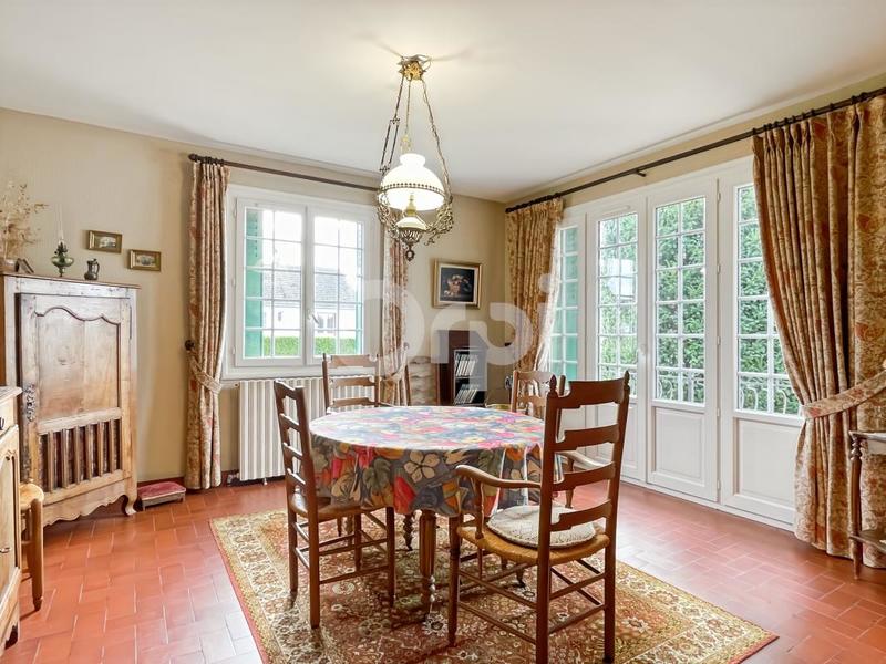 Maison - 120 m² - 7 pièces