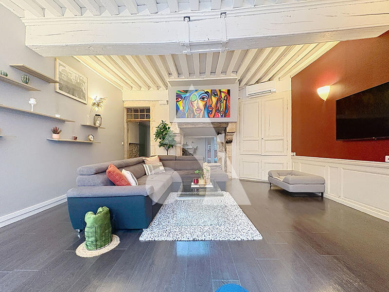 Appartement - 80 m² - 3 pièces