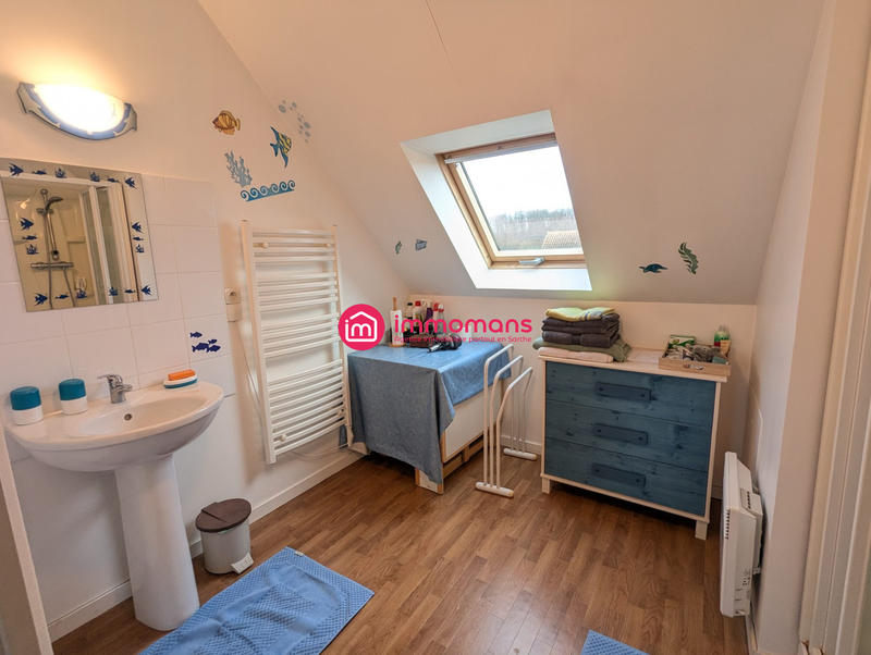 Maison - 164 m² - 8 pièces