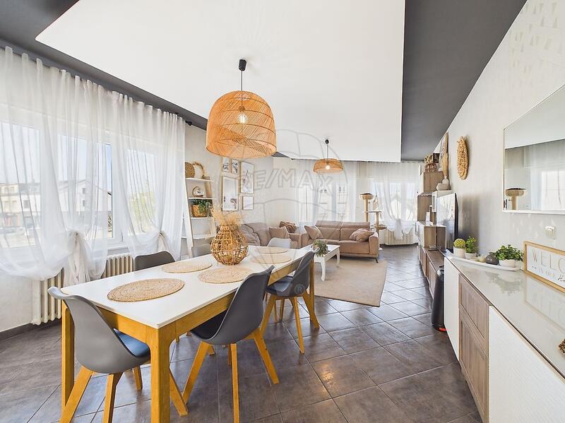 Maison de ville - 178 m² - 5 pièces