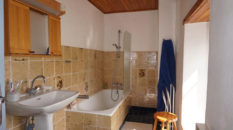 Maison - 92 m² - 5 pièces