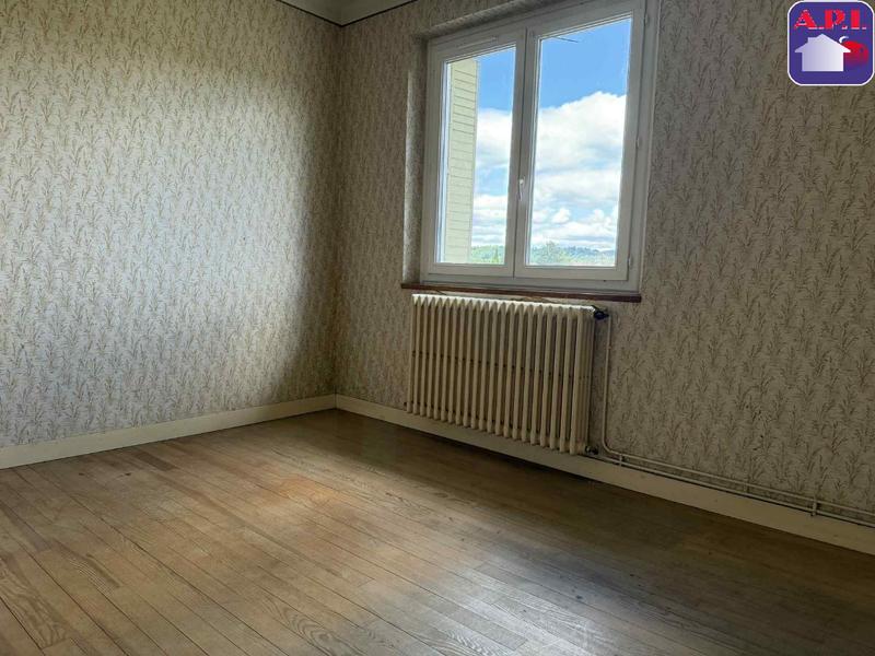 Maison - 151 m² - 7 pièces