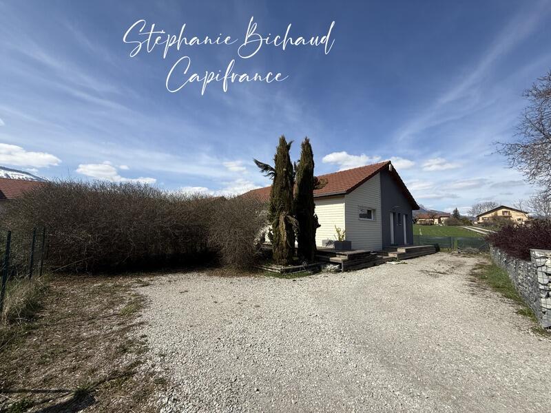 Maison - 111 m² - 4 pièces