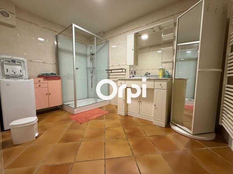 Villa - 175 m² - 6 pièces