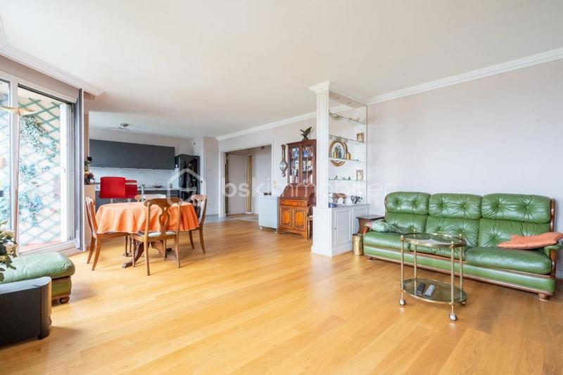 Appartement - 77 m² - 3 pièces