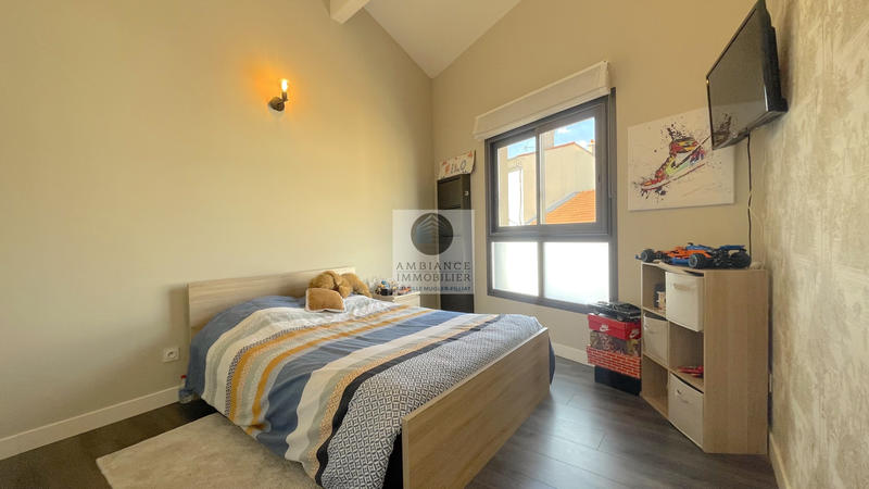 Appartement - 170 m² - 7 pièces