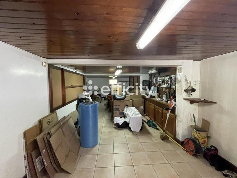 Maison - 160 m² - 5 pièces