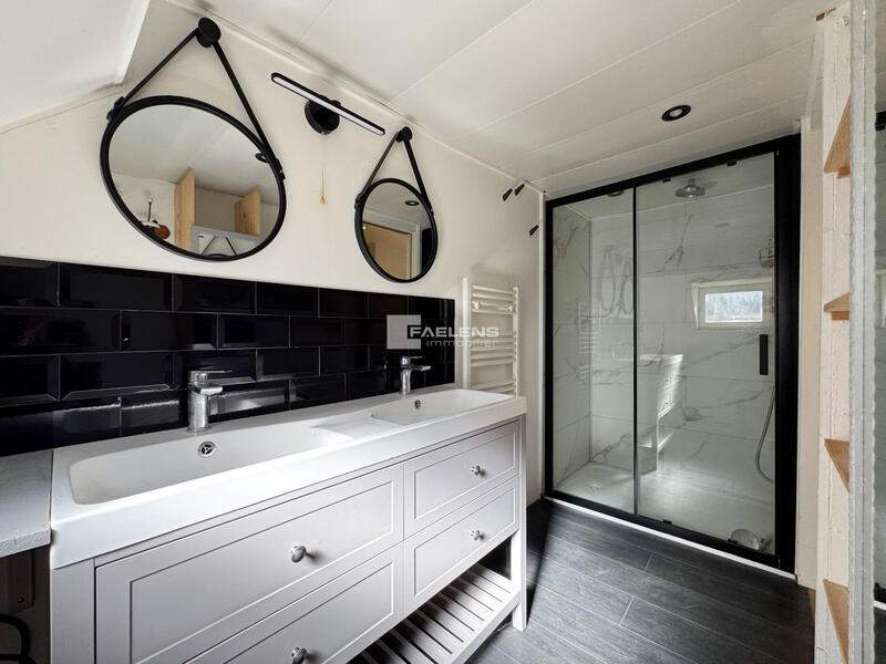 Maison - 135 m² - 5 pièces