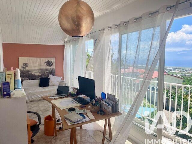 Maison - 195 m² - 7 pièces