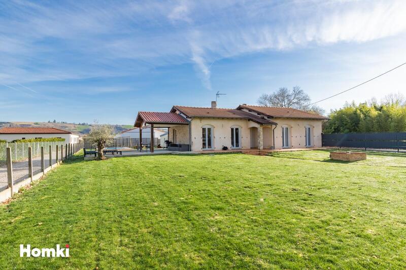 Maison - 96 m² - 4 pièces